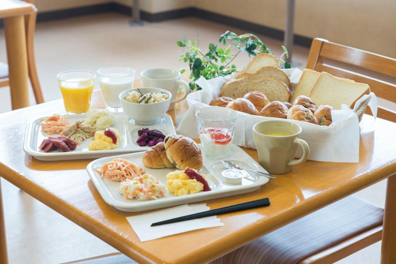 Crown Hills Tsuchiuraekihigashi Hotel Bagian luar foto